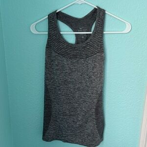 Nike dri-fit tank
